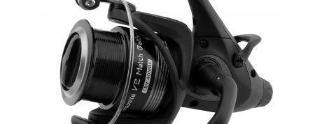 CARBONITE V2 MATCH Rolle - Okuma Carbonite V2 Match Rolle - Präzises elliptisches Getriebesystem - Zyklonfluss-Rotor - Robuster Metall-Doppelgriff mit EVA-Knopf